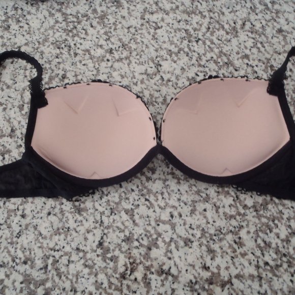 Wonderbra Push-Up Bra - EUC - Picture 8 of 12
